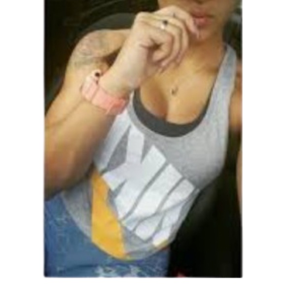 NIKE Racer Back Crop Top Grey Activewear top - Picture 3 of 3